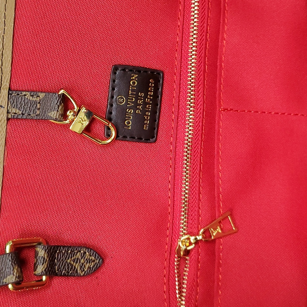 Dup! BRAND NEW Louis Vuitton Monogram Brown and Gold Handbag - Picture 8 of 8